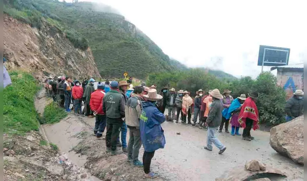 Bloqueo. A pesar de discrepancias entre dirigentes, corredor minero seguirá bloqueado.
