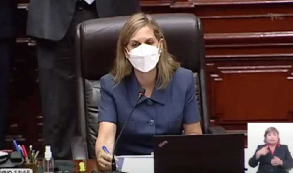 María del Carmen Alva habló durante su mensaje del Congreso sobre la renuncia de Avelino Guillén y otros temas respecto al Ejecutivo. Foto: Congreso del Perú