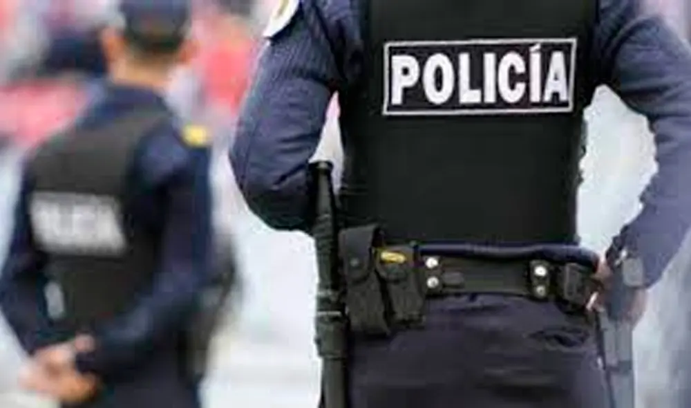 Según los medios locales, la Policía se encontró con un hombre de 26 años sentado en una silla. Foto: AFP