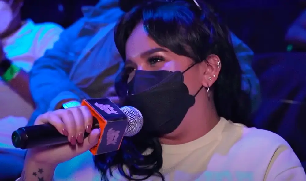 Daniela Darcourt estuvo en el show de Hablando Huevadas y afirmó que son amigos. Imagen: Captura Hablando Huevadas