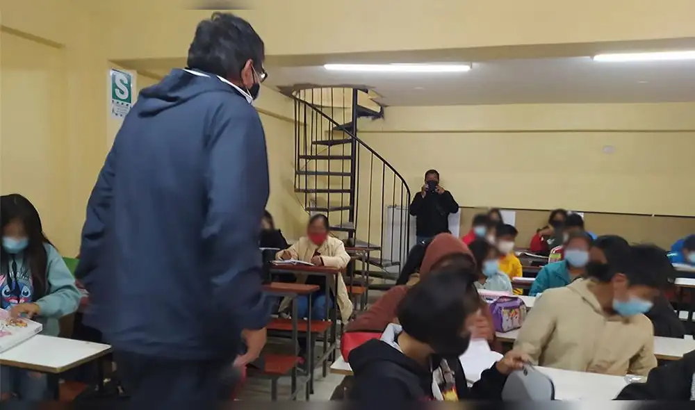 El fiscal de prevención del delito Eduardo Poblete manifestó que los promotores de estas academias serán denunciados penalmente. Foto: Ministerio Público El fiscal de prevención del delito Eduardo Poblete manifestó que los promotores de estas academias serán denunciados penalmente. Foto: Ministerio Público