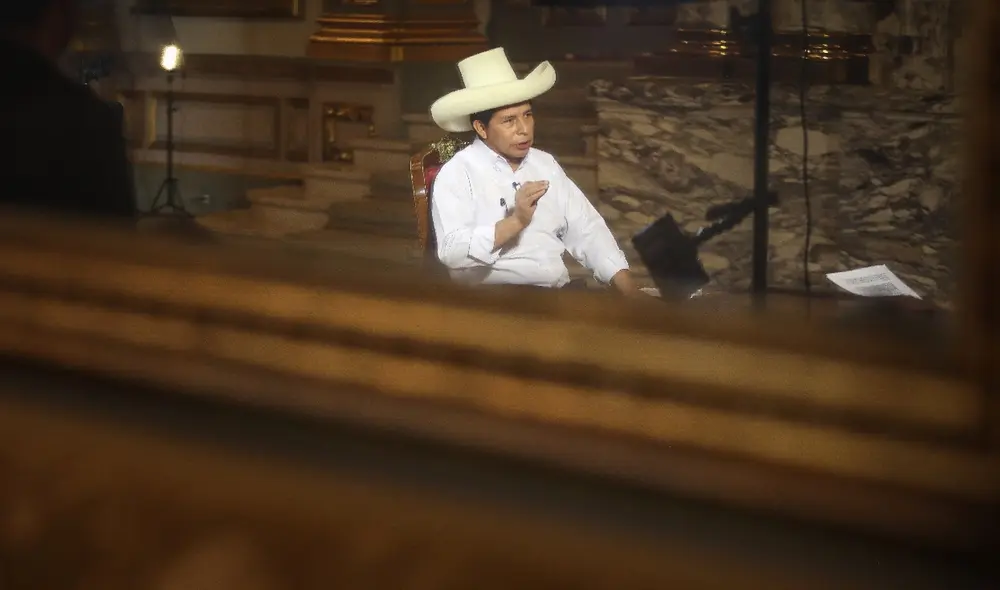 Después de aceptar la renuncia de Guillén y Vásquez, el presidente tiene que nombrar a un nuevo gabinete, el tercero en su gestión. Foto: Presidencia de la República.