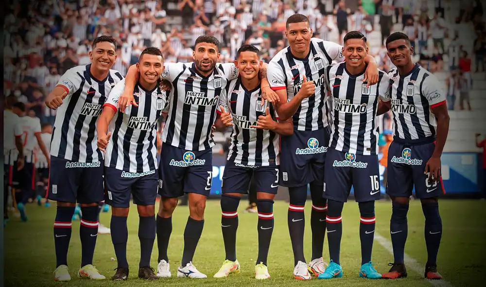 Alianza Lima volvió a encontrarse con su público en la Noche Blanquiazul. Foto: composición/ Club Alianza Lima
