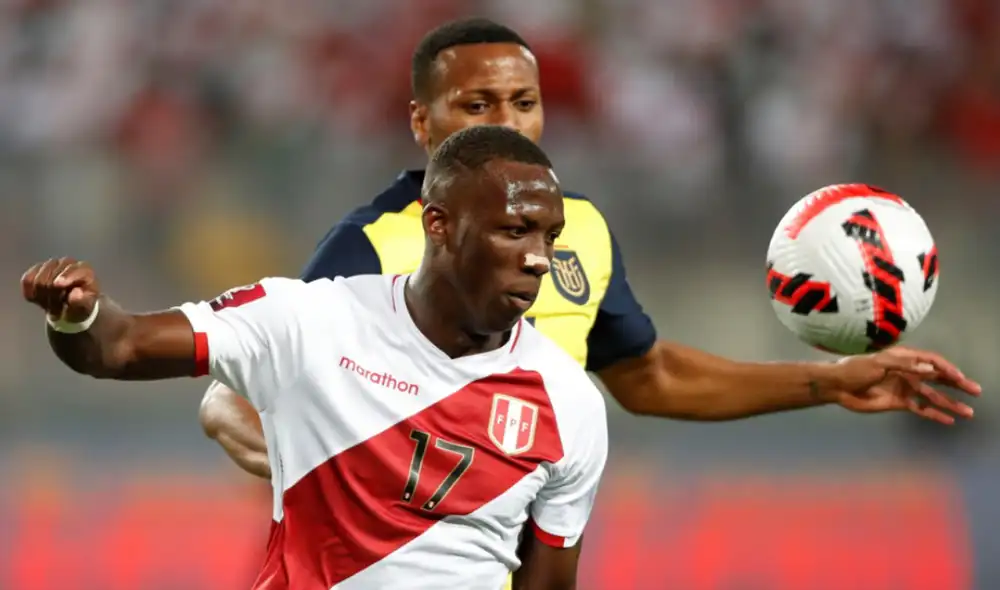 Luis Advíncula sería titular ante Uruguay. Foto: EFE Luis Advíncula sería titular ante Uruguay. Foto: EFE