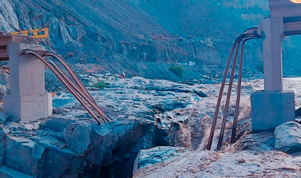 Autoridades locales gestionará ante el MTC el préstamo de un puente Bailey. Foto: COER Moquegua