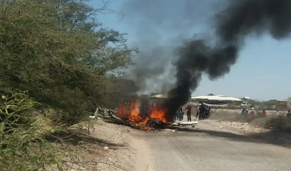 PNP informó que los fallecidos serían turistas. Fuente: Facebook / Nazca.com