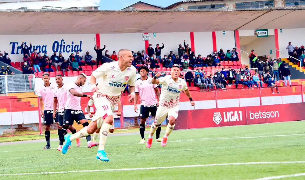 UTC se impuso en los descuentos sobre el cuadro rosado. Foto: Liga 1. UTC se impuso en los descuentos sobre el cuadro rosado. Foto: Liga 1.