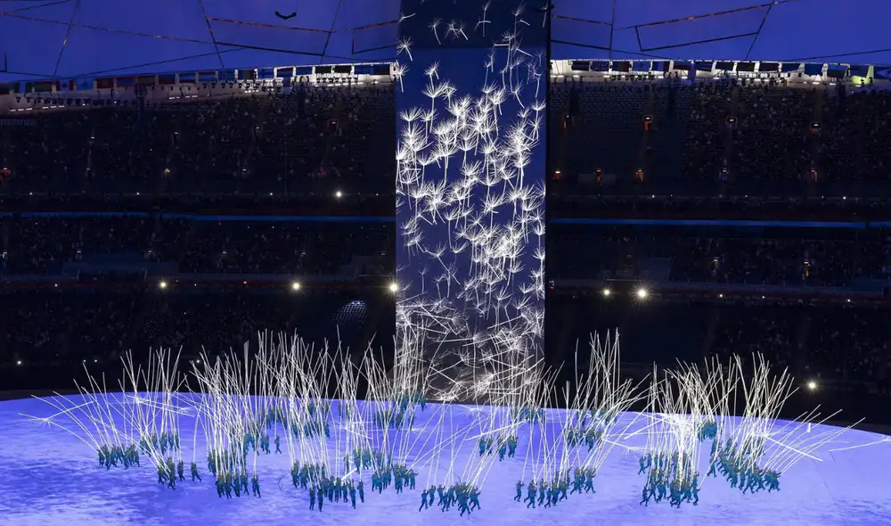 El evento de inauguración se realizó ante un reducido grupo de autoridades extranjeras y contó con diferentes artistas, estudiantes y ciudadanos chinos. Foto: EFE El evento de inauguración se realizó ante un reducido grupo de autoridades extranjeras y contó con diferentes artistas, estudiantes y ciudadanos chinos. Foto: EFE