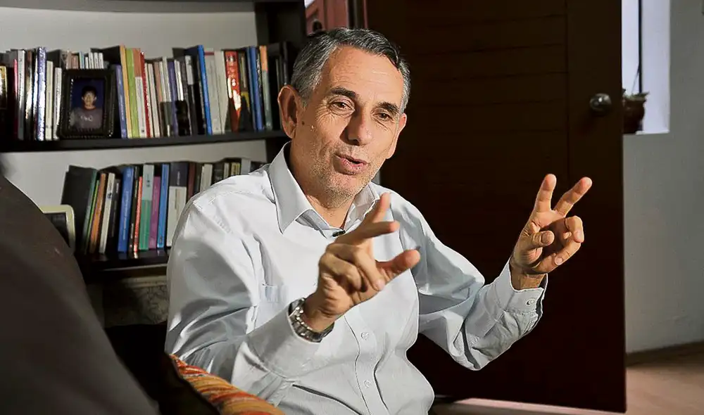 Pedro Francke. Exministro de Economía y Finanzas afirmó que el presidente Pedro Castillo escucha más a los asesores que a los ministros de Estado. Foto: difusión Pedro Francke. Exministro de Economía y Finanzas afirmó que el presidente Pedro Castillo escucha más a los asesores que a los ministros de Estado. Foto: difusión