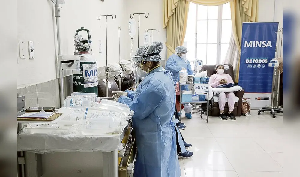 Servicio. Se priorizará el contrato de los especialistas. Foto: Antonio Melgarejo/ La República Servicio. Se priorizará el contrato de los especialistas. Foto: Antonio Melgarejo/ La República