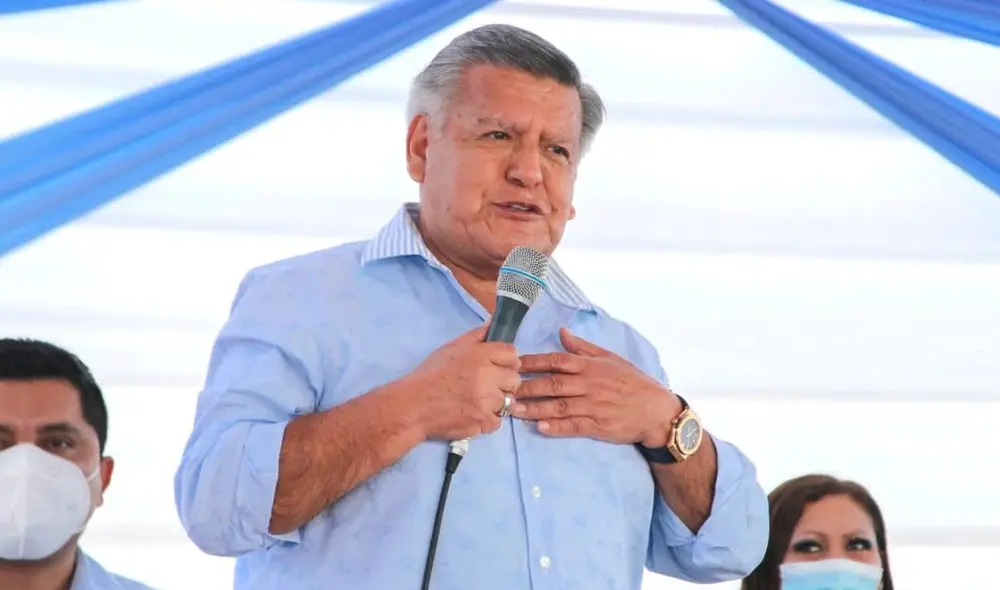 César Acuña fue elegido anteriormente gobernador, pero renunció para postular a la presidencia del Perú. Foto: Prensa CAP César Acuña fue elegido anteriormente gobernador, pero renunció para postular a la presidencia del Perú. Foto: Prensa CAP