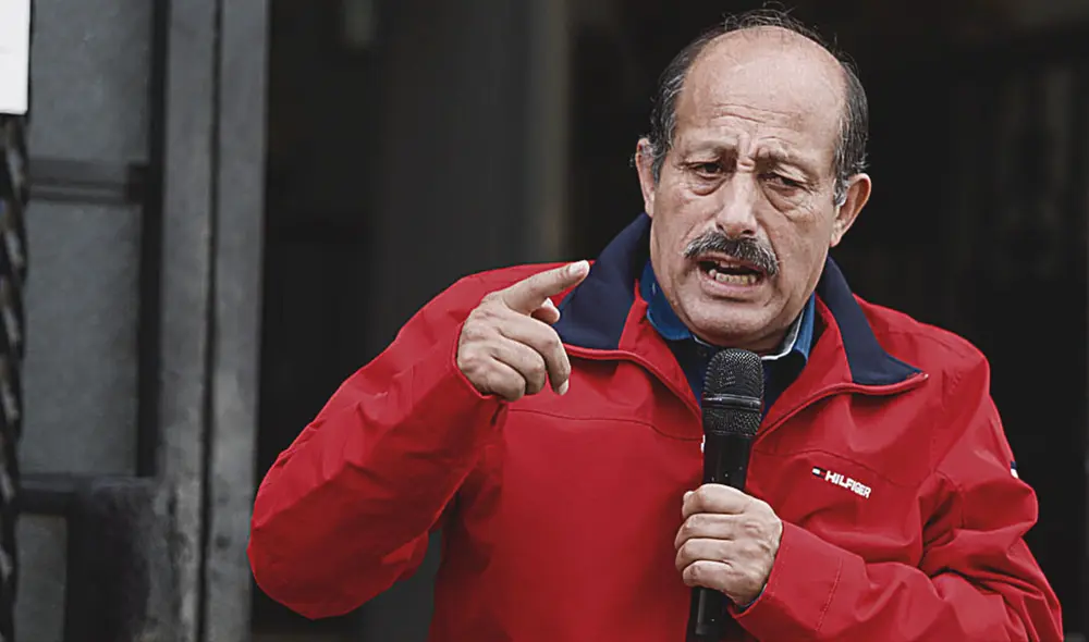 El también congresista Héctor Valer Pinto tiene denuncias por violencia familiar, entre otras acusaciones. Foto: PCM