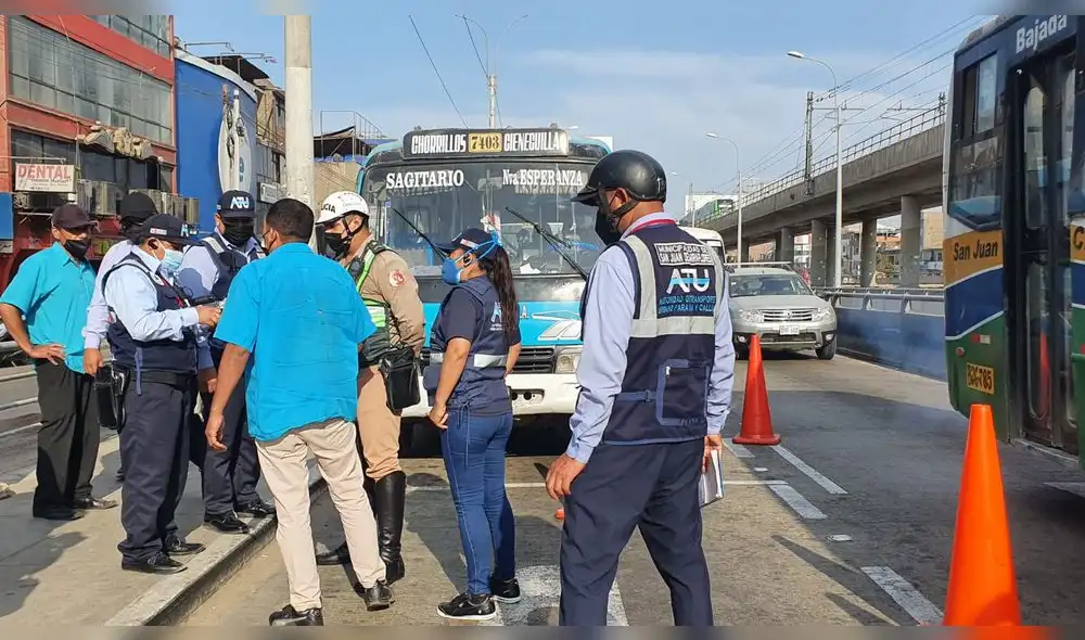 El hecho ocurrió en la cuadra 4 de la Av. Los Héroes, en San Juan de Miraflores.Foto: Jessica Merino/ URPI-LR