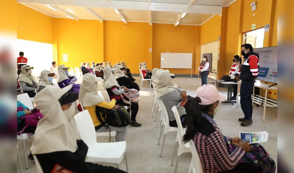 Capacitaciones iniciaron este lunes en los distritos de Salas, Santiago y Los Aquijes. Foto: Sunafil
