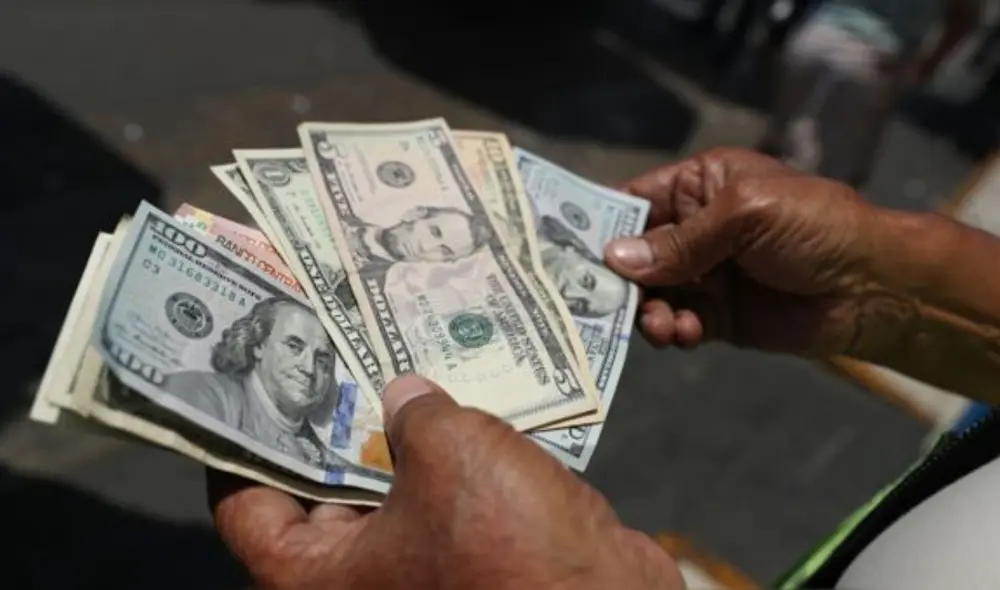 El precio del dólar cierra a la baja y se ubica en S/ 3,8365.