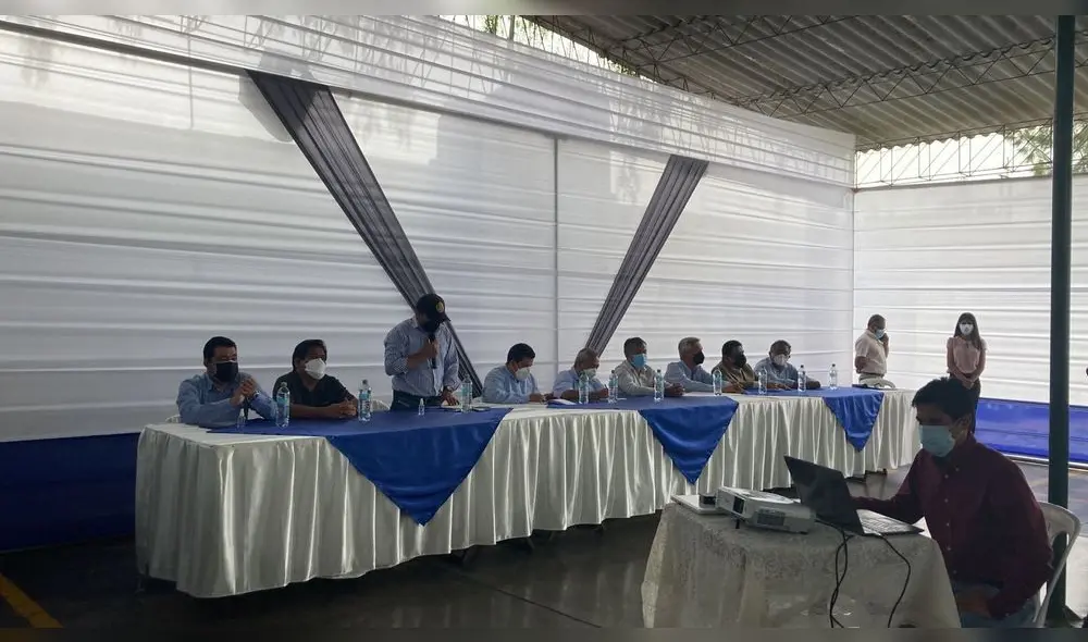 Población viene siendo informada del proyecto de las quebradas. Foto: GRLL