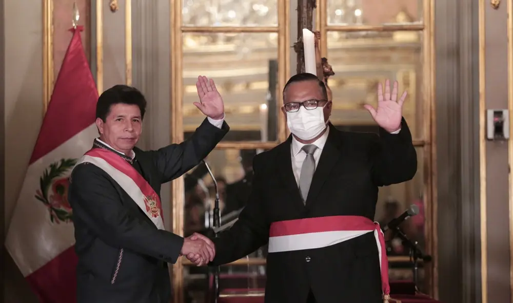 Hernán Condori es investigado por los presuntos delitos de cobro indebido y negociación incompatible. Foto: Gerardo Marín/La República