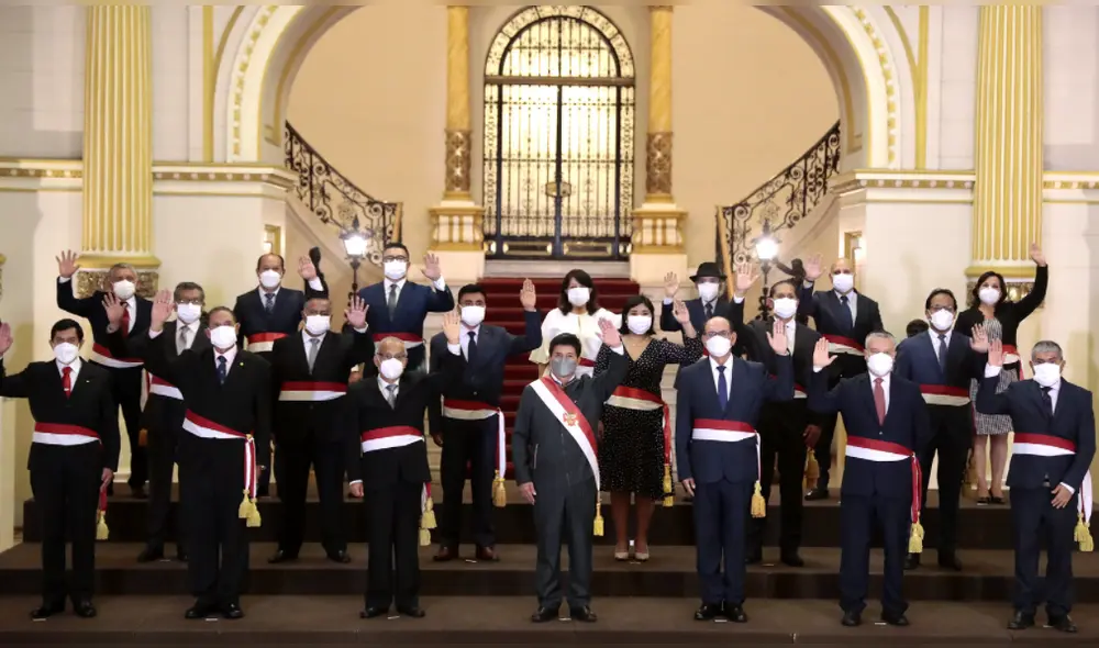 El nuevo gabinete ministerial juró el último 8 de febrero. Foto: Presidencia