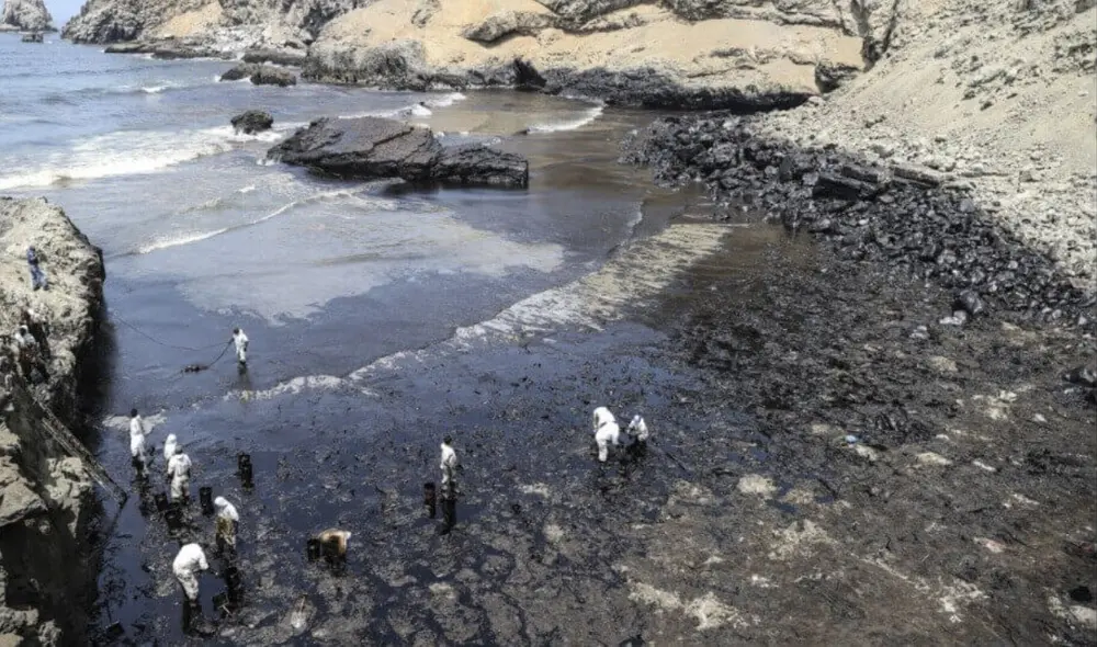 La OEFA remarcó que a la fecha existe un proceso administrativo sancionador iniciado contra Repsol por S/18 millones. Foto: Andina.