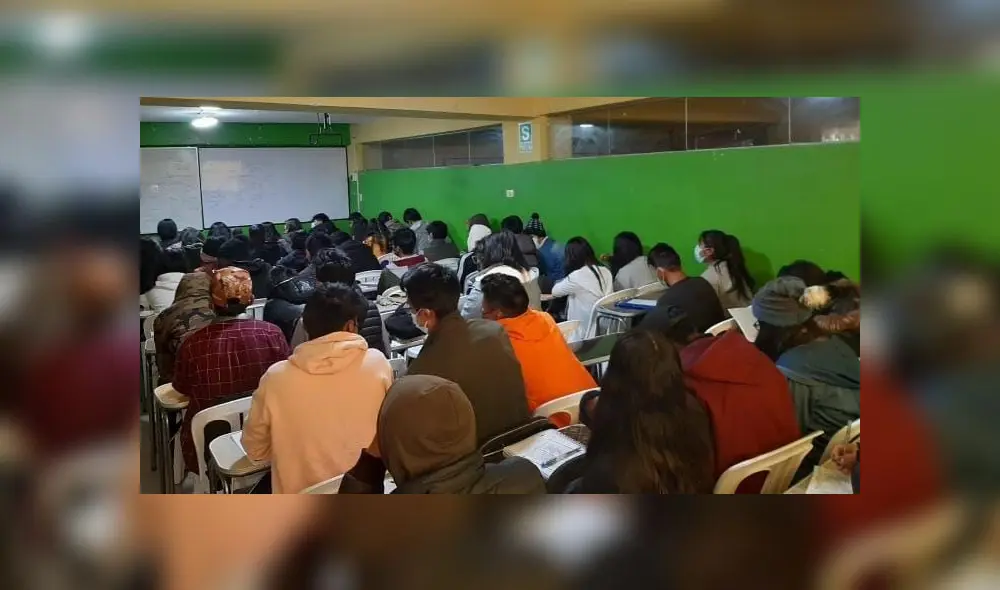 Aulas no tenían ventilación y no había distanciamiento social. Foto: Defensoría del Pueblo