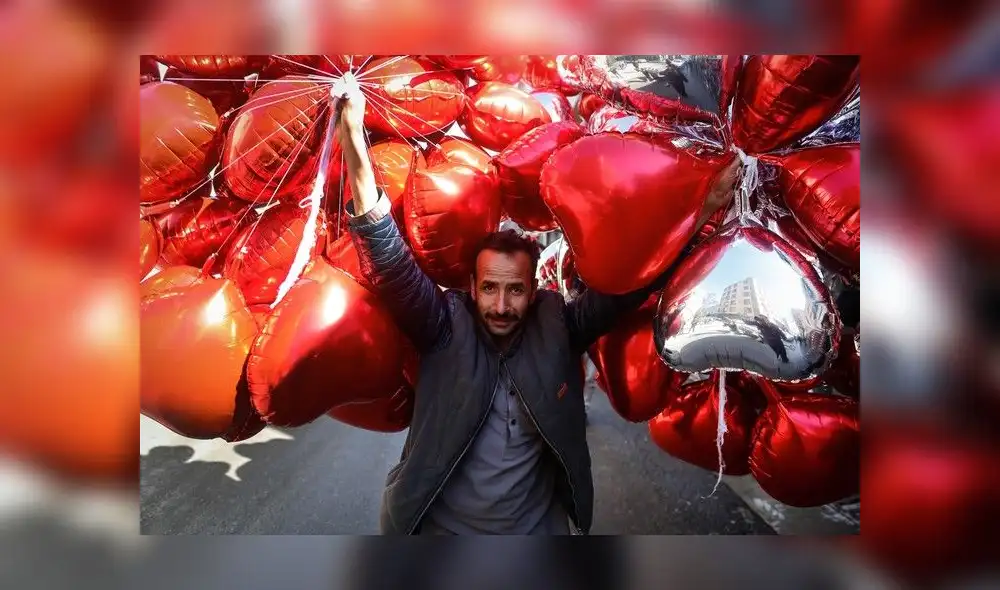Regalar detalles en una fecha especial sirven para demostrar el afecto hacia su pareja. Foto: EFE. Regalar detalles en una fecha especial sirven para demostrar el afecto hacia su pareja. Foto: EFE.
