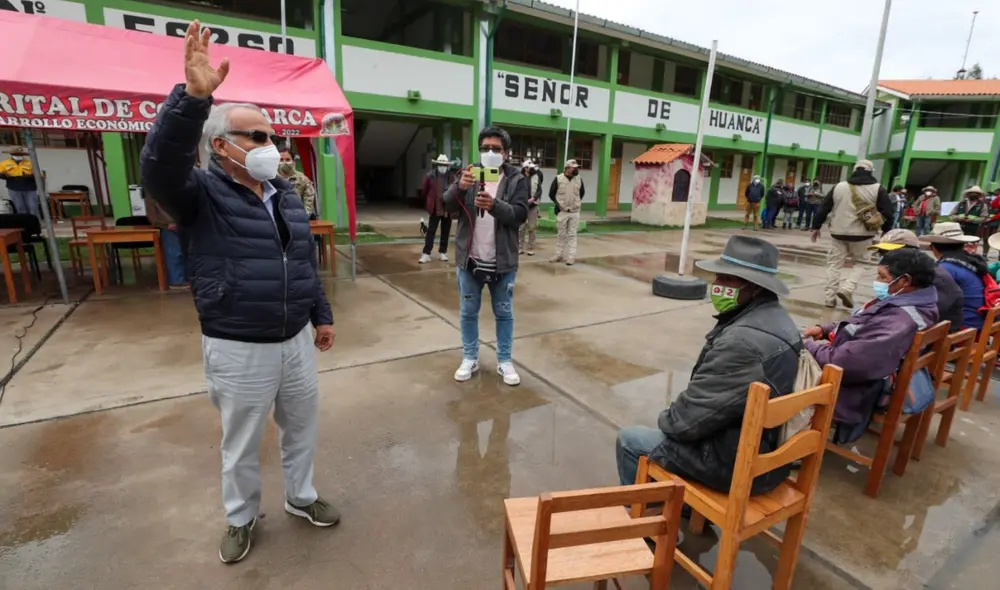 Aníbal Torres arribó a la región de Cusco por el conflicto social en Las Bambas. Foto: Presidencia de Consejo de Ministros. Aníbal Torres arribó a la región de Cusco por el conflicto social en Las Bambas. Foto: Presidencia de Consejo de Ministros.