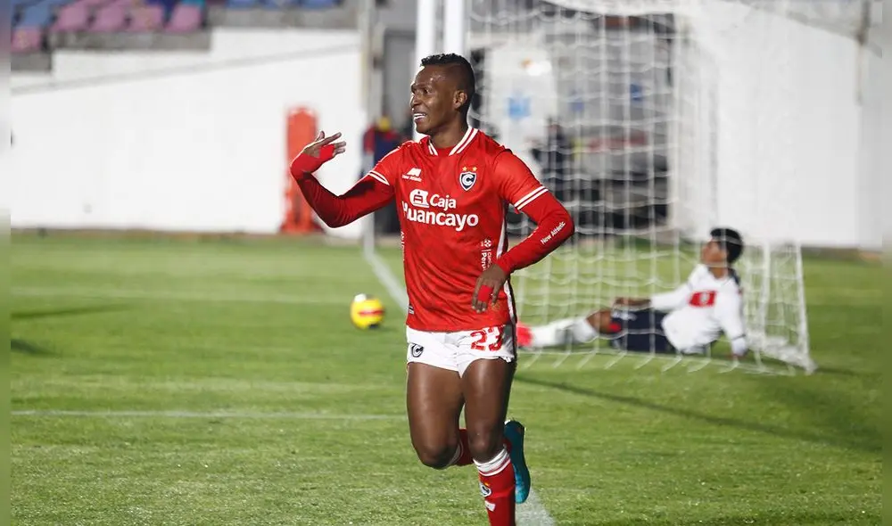 Guerrero debutó con 2 goles para Cienciano y va por más Foto: La República Guerrero debutó con 2 goles para Cienciano y va por más Foto: La República