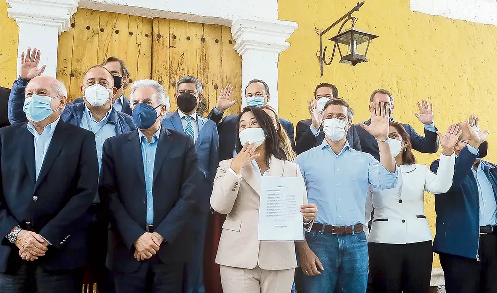 En campaña. Fundación alemana que hora reúne a opositores para hablar de la vacancia trajo a Leopoldo López para sumar respaldos a Keiko Fujimori en elecciones. Foto: La República