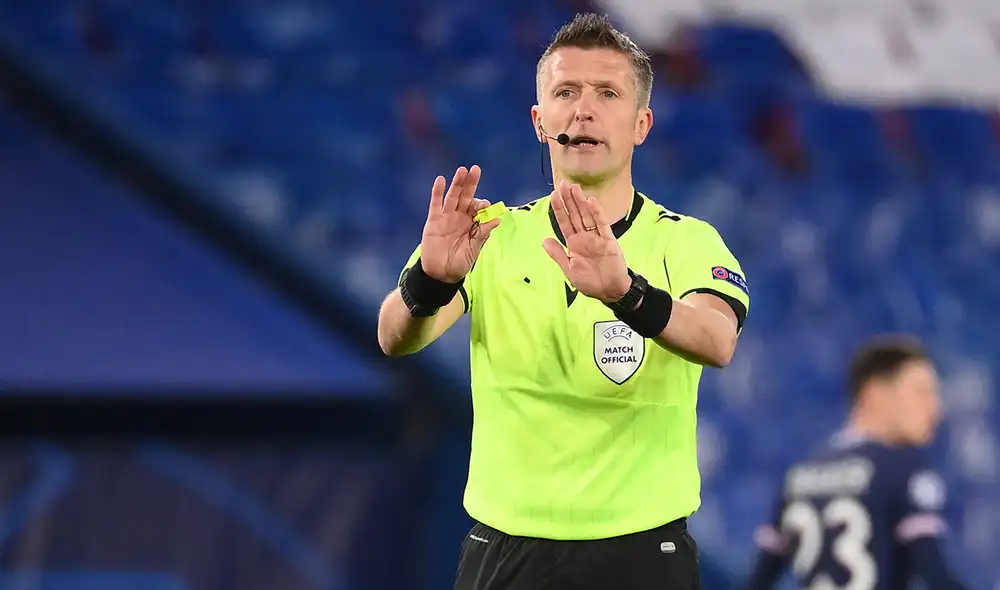 Daniele Orsato ya ha arbitrado ante al Real Madrid con un saldo de dos derrotas y dos victorias. Foto: AFP Daniele Orsato ya ha arbitrado ante al Real Madrid con un saldo de dos derrotas y dos victorias. Foto: AFP