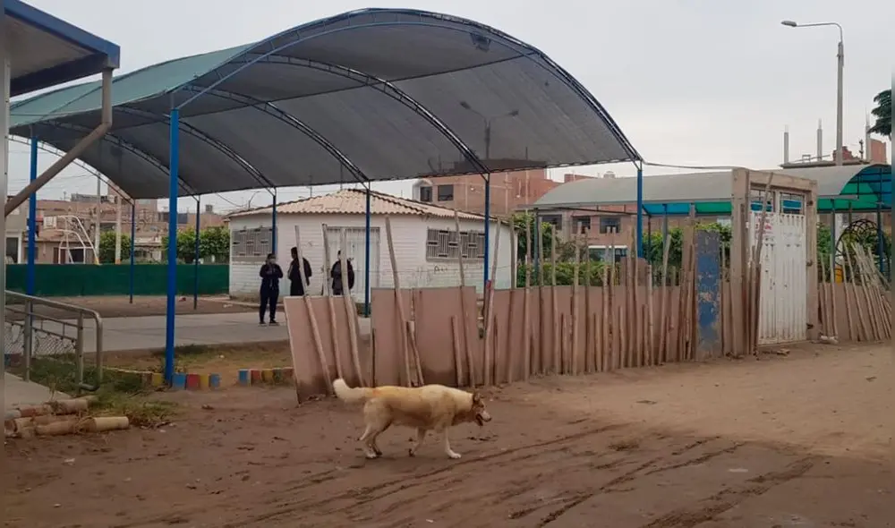 Colegio albergó a 110 estudiantes en el 2021, pero este año se ha matriculado menos de la mitad. Foto: Rosa Quincho/URPI-La República. Colegio albergó a 110 estudiantes en el 2021, pero este año se ha matriculado menos de la mitad. Foto: Rosa Quincho/URPI-La República.