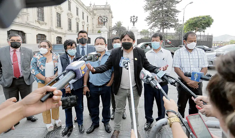 Bancada. En Perú Libre no quieren pruebas rigurosas. Foto: Gerardo Marín/ La República Bancada. En Perú Libre no quieren pruebas rigurosas. Foto: Gerardo Marín/ La República