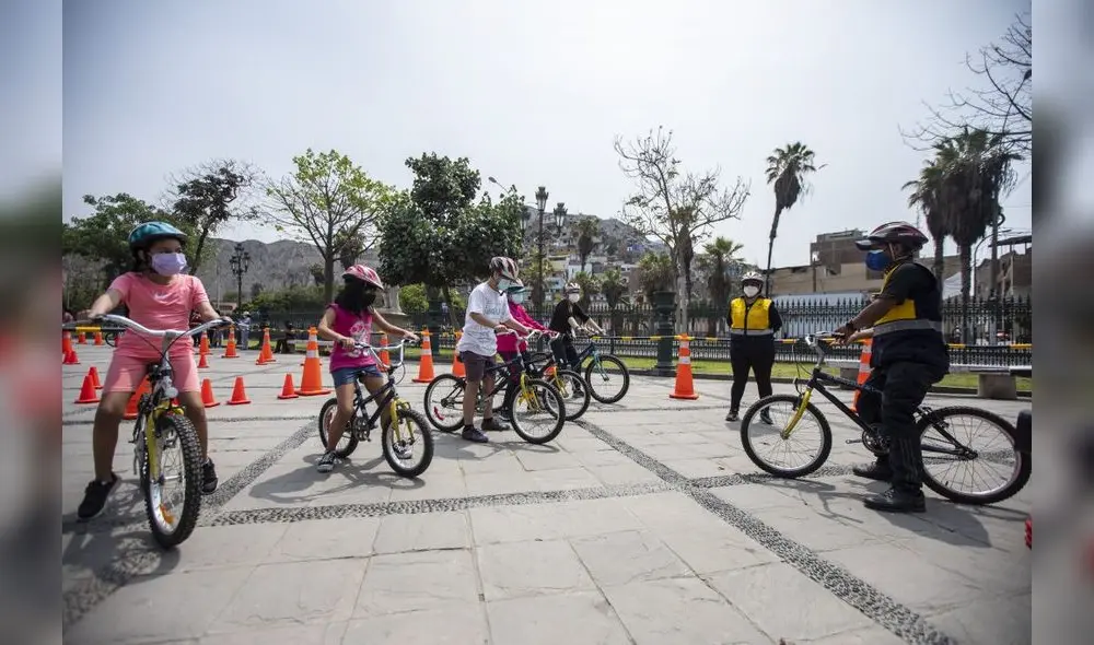 Esta inauguración se realiza el propósito de que los ciudadanos puedan aprender a manejar bicicleta. Foto: MML