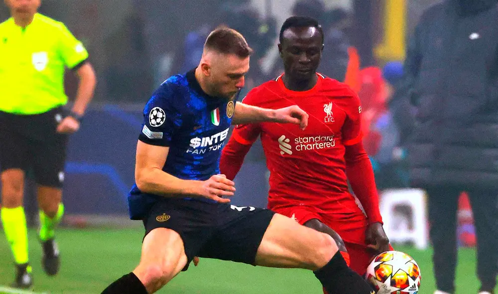 Inter y Liverpool igualan 0-0 por la ida de los octavos de final de la Champions League 2021-22. Foto: EFE