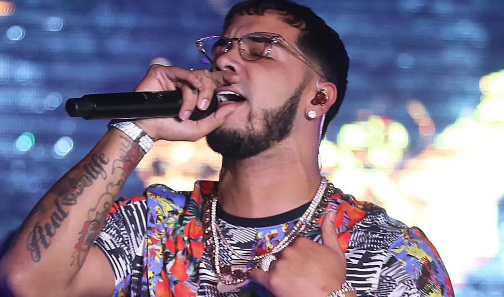Anuel AA comenzará su gira mundial en medio de una ruidosa relación amorosa. Foto: Instagram