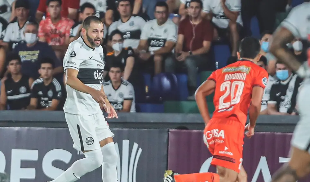 Los guaraníes se fueron al descanso ganando por la mínima. Foto: Olimpia