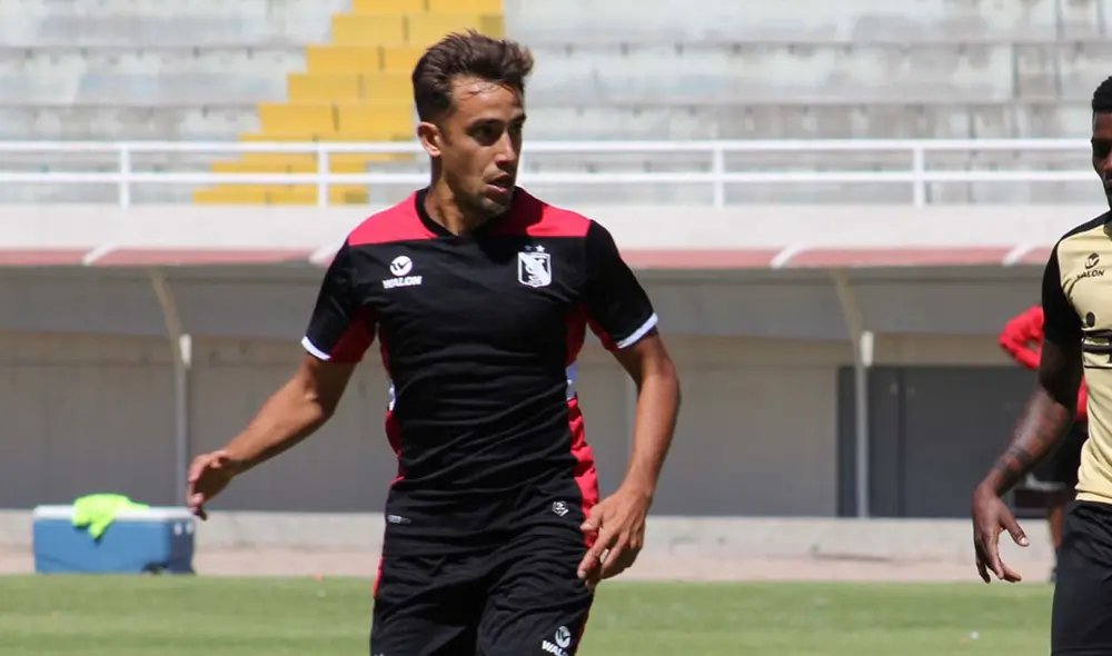 Martín Pérez Guedes lleva un tanto con la camiseta de Melgar. Foto: Prensa FBC Melgar Martín Pérez Guedes lleva un tanto con la camiseta de Melgar. Foto: Prensa FBC Melgar