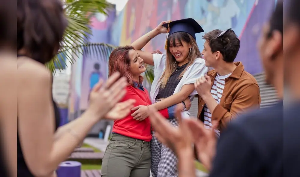 Gerente general de dicha casa de estudios destacó los beneficios que la institución ofrece. Foto: Toulouse Lautrec Gerente general de dicha casa de estudios destacó los beneficios que la institución ofrece. Foto: Toulouse Lautrec