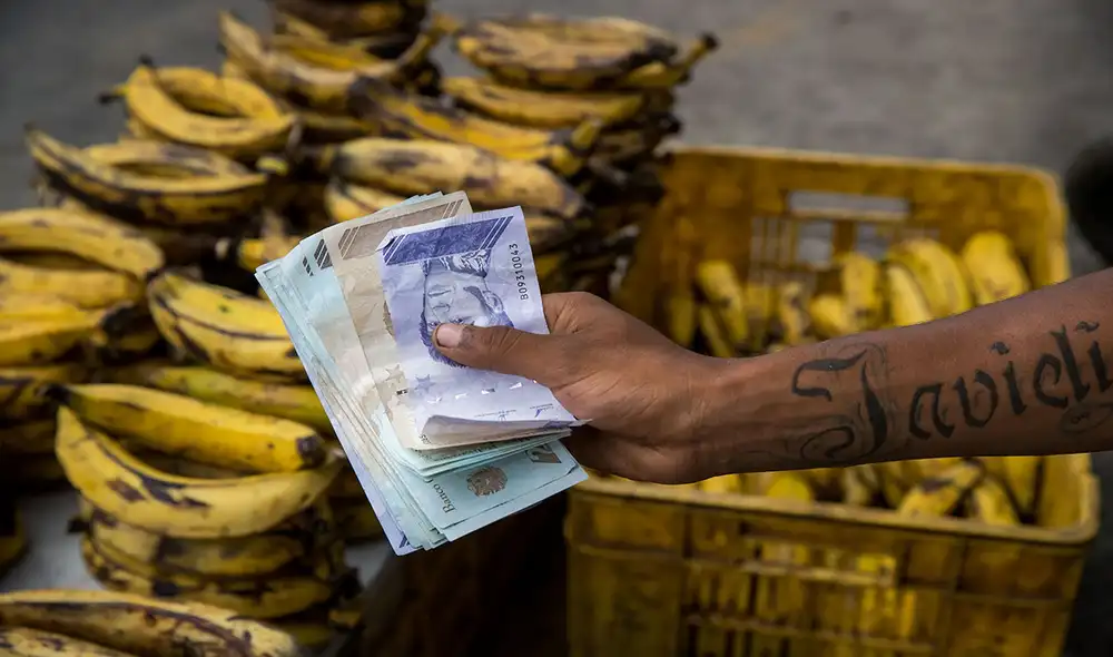 Conoce el precio del dólar en Venezuela hoy, según Dólar Monitor y DolarToday. Foto: EFE Conoce el precio del dólar en Venezuela hoy, según Dólar Monitor y DolarToday. Foto: EFE