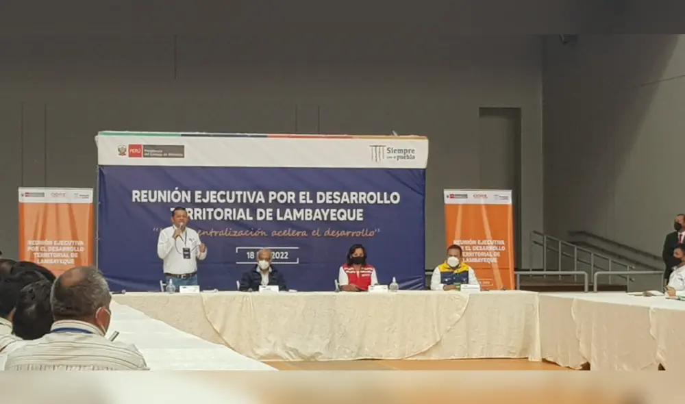 El premier Aníbal Torres lidera la mesa técnica en Lambayeque. Foto: La República