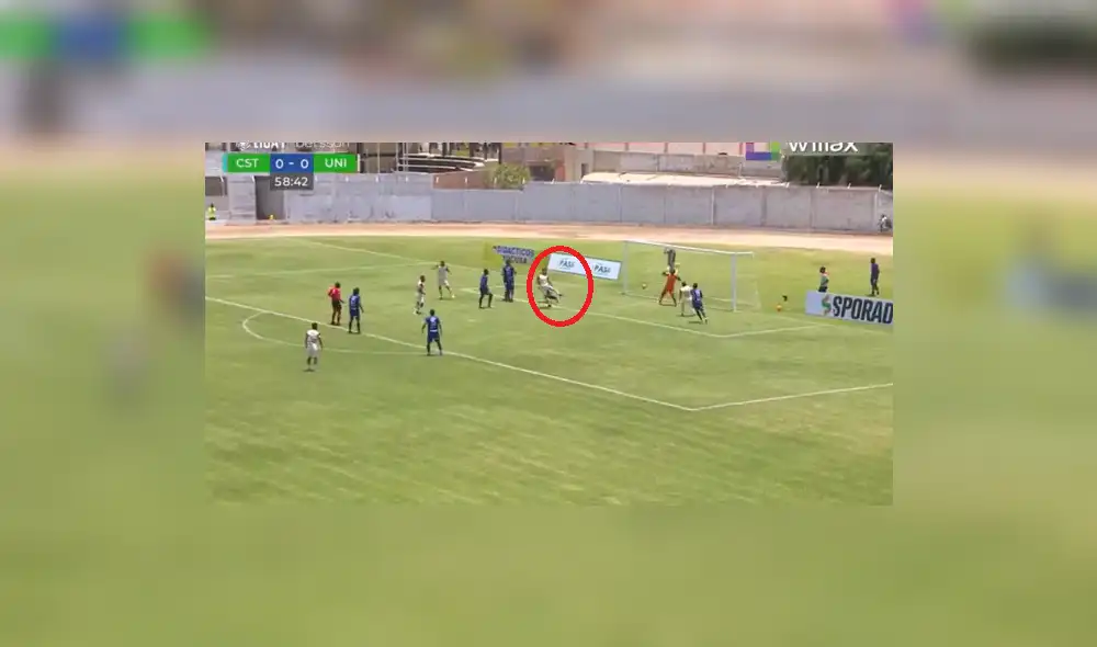 Federico Alonso marcó de cabeza el primer gol de Universitario. Foto: Captura Willax Tv. Federico Alonso marcó de cabeza el primer gol de Universitario. Foto: Captura Willax Tv.