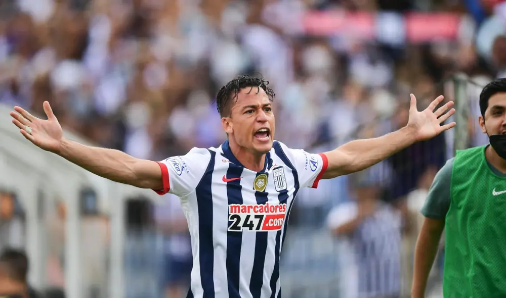 Benavente llegó esta temporada a Alianza Lima. Foto: Liga 1