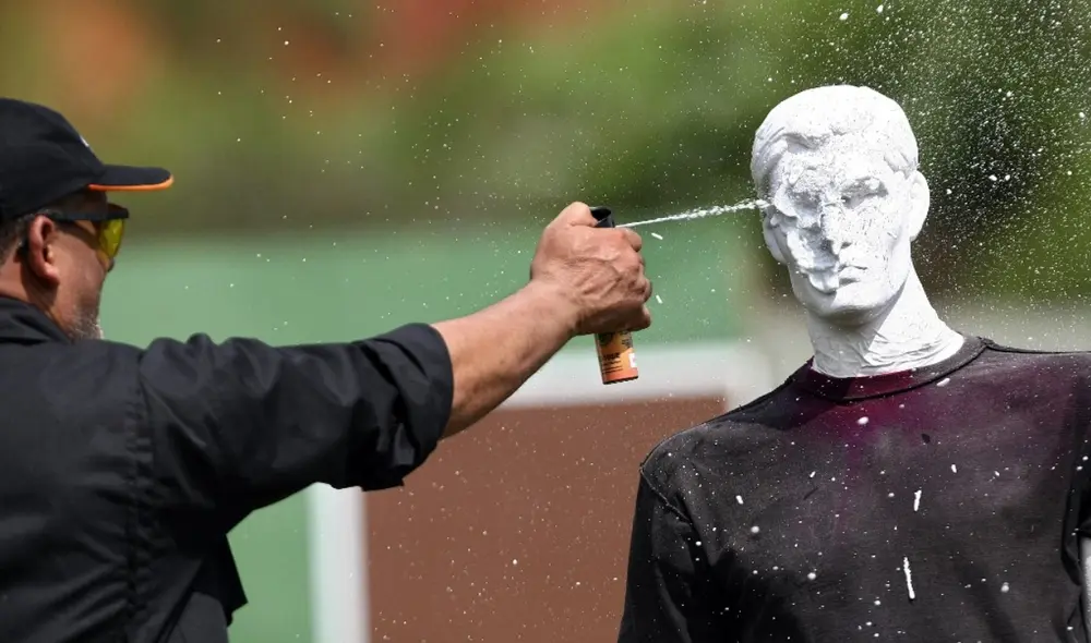 Proyecto contempla uso de armas como pistolas de aire comprimido y gas pimienta. Foto: AFP Proyecto contempla uso de armas como pistolas de aire comprimido y gas pimienta. Foto: AFP