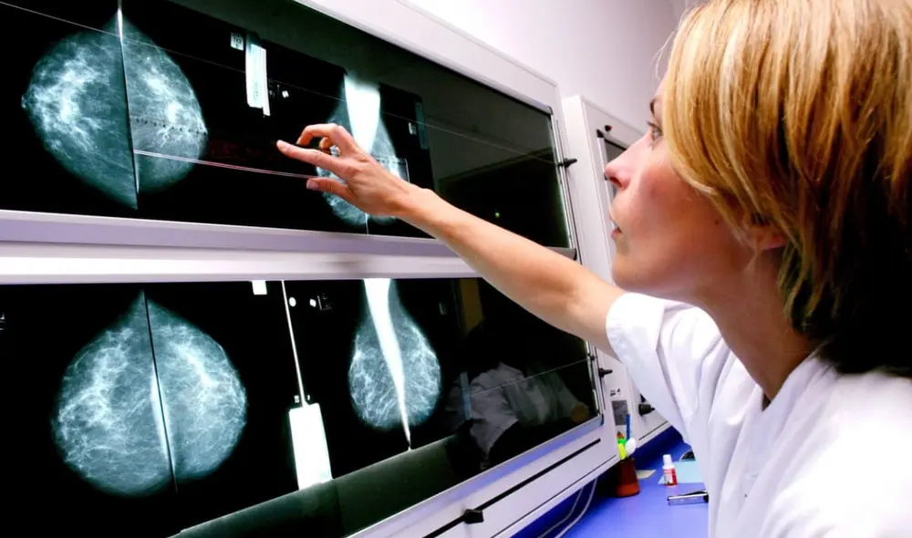 El fármaco, que es el resultado de veinte años de investigación, ya está siendo probado desde el año pasado en pacientes con tumores avanzados. Foto: referencial / Burger / Phanie / REX