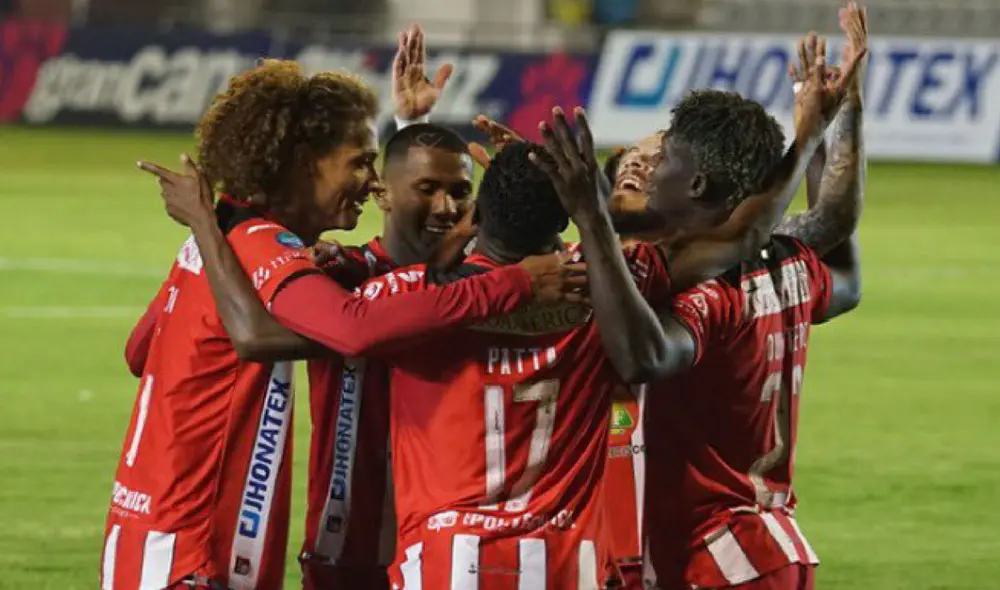 Técnico Universitario sumó tres unidades en la tabla. Foto: Liga Pro.