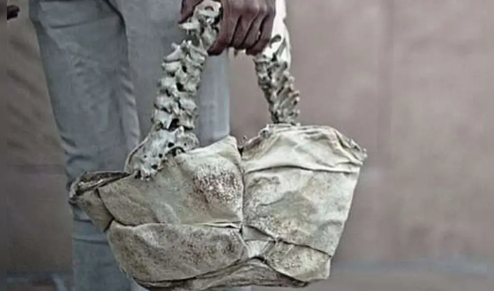 En 2016, Arnold Putra puso en venta una cartera hecha de huesos humanos y lengua de caimán. Foto: captura de Instagram