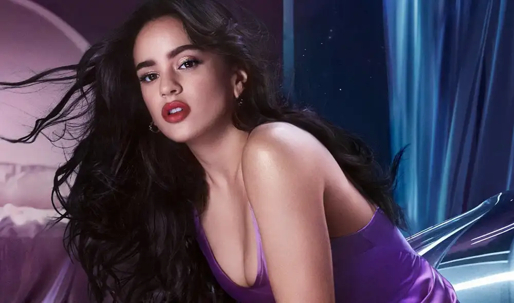 Rosalía cambia de look y lo demuestra en un corto clip de "Chicken teriyaki". Foto: Instagram. Rosalía cambia de look y lo demuestra en un corto clip de "Chicken teriyaki". Foto: Instagram.