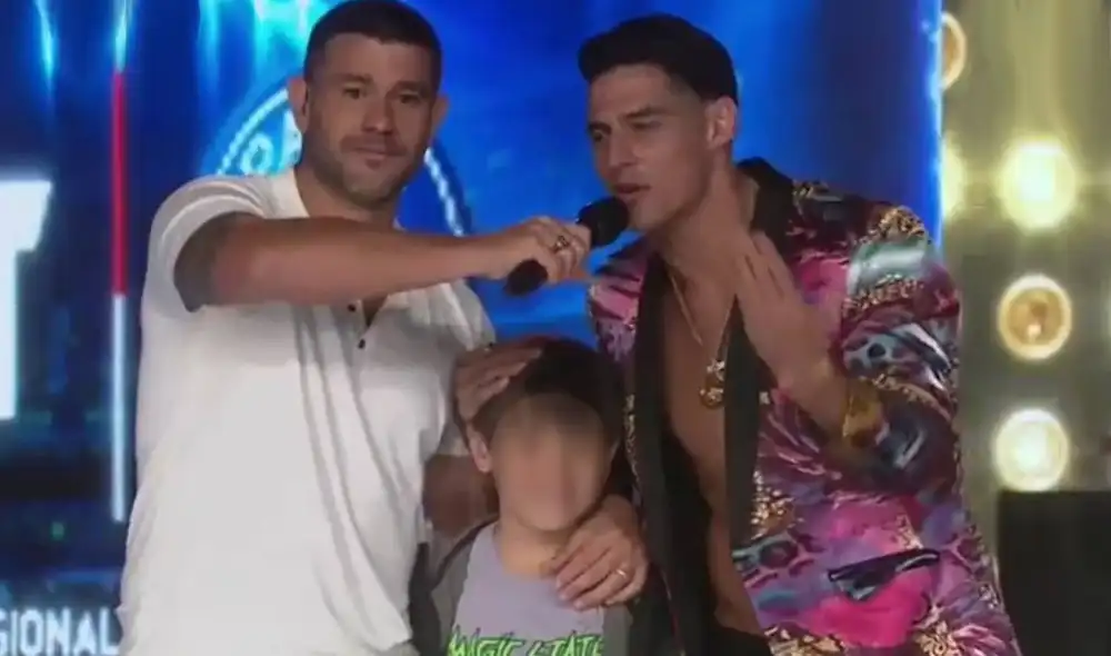 Facundo se mostró emocionado al conocer que era el favorito del pequeño Liam. Foto: captura América TV