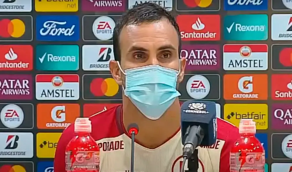 El portero fue elegido como una de las figuras cremas del partido. Foto: captura de Conmebol