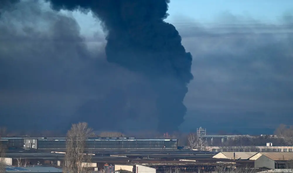 Moscú acusa a las autoridades prooccidentales de Ucrania de organizar un “genocidio” de la población de habla rusa del este del país, con la ayuda de militares cercanos a la extrema derecha. Foto: AFP Moscú acusa a las autoridades prooccidentales de Ucrania de organizar un “genocidio” de la población de habla rusa del este del país, con la ayuda de militares cercanos a la extrema derecha. Foto: AFP