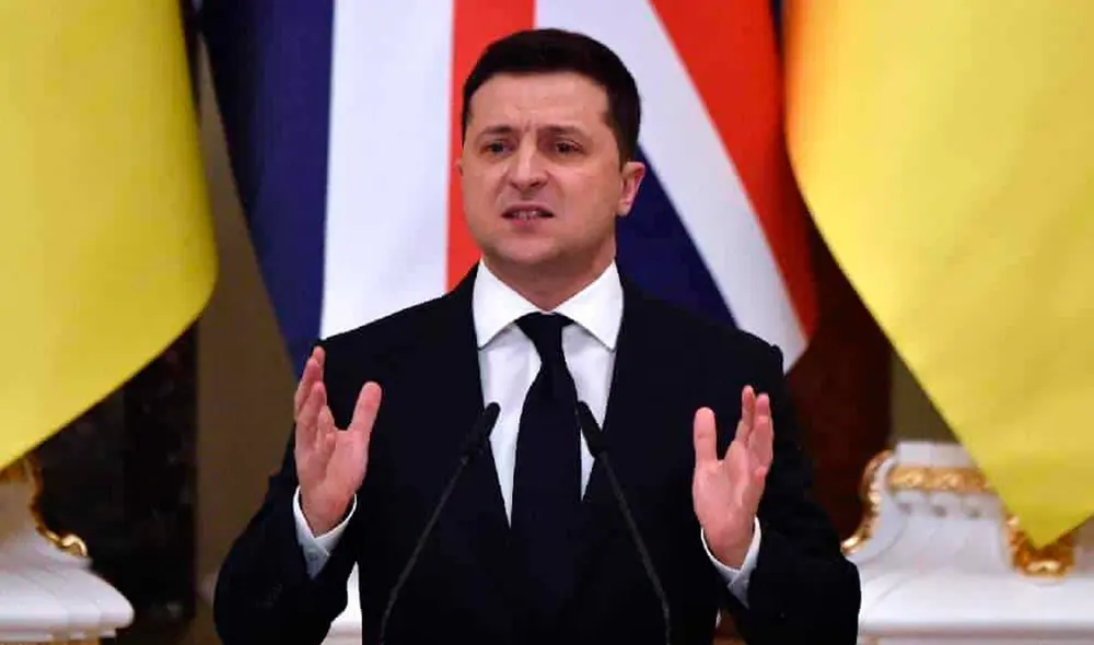 El presidente de Ucrania, Volodímir Zelenski, anunció la activación de la ley marcial el 24 de febrero de 2022. Foto: AFP El presidente de Ucrania, Volodímir Zelenski, anunció la activación de la ley marcial el 24 de febrero de 2022. Foto: AFP